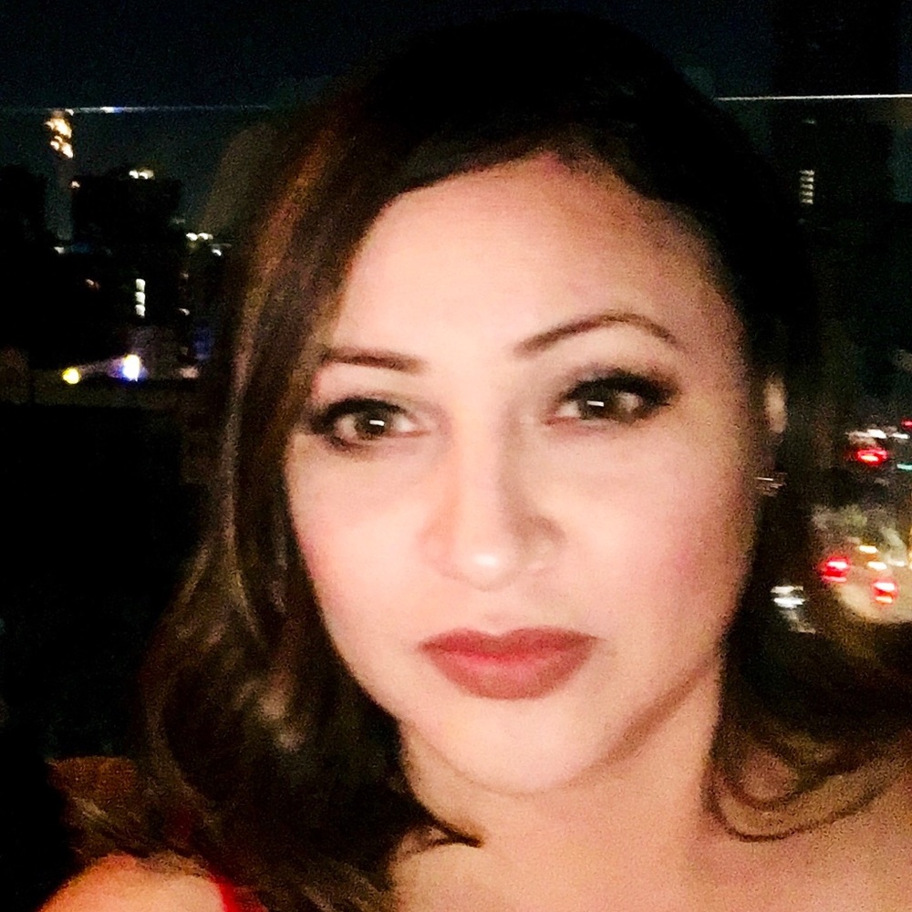 Meet your Posher, Dalia